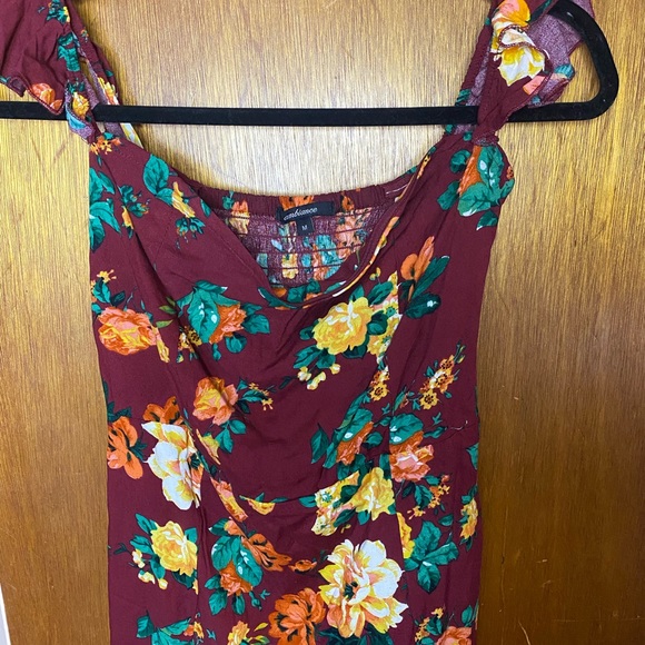 never worn floral dress from fashion nova - Picture 1 of 6